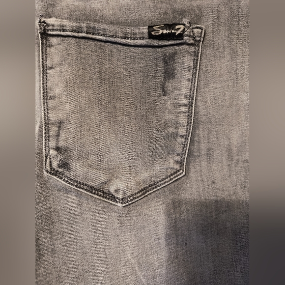 7 Jeans - Picture 3 of 3